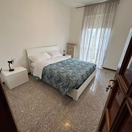 Bed Station -Self Check In- Bed & Breakfast Bergamo Eksteriør bilde
